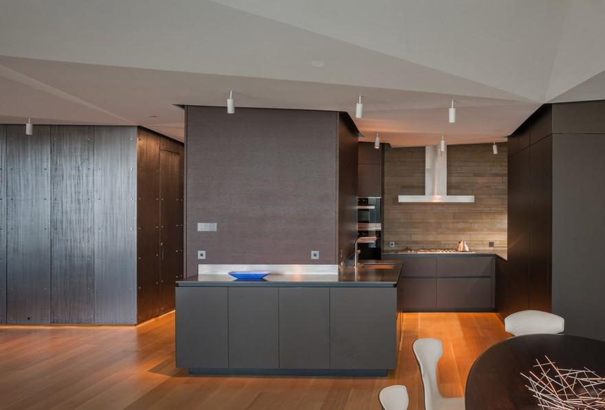 Waterview Condominium Affords Views of All the Major Washington DC Monuments-12