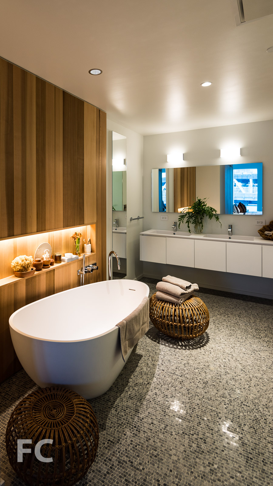 Building Tour: 1 John Street — FIELD CONDITION-14