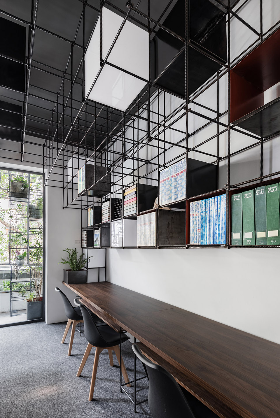 Wake space up! 城市生态阳台，越南 / Farming Architects-48