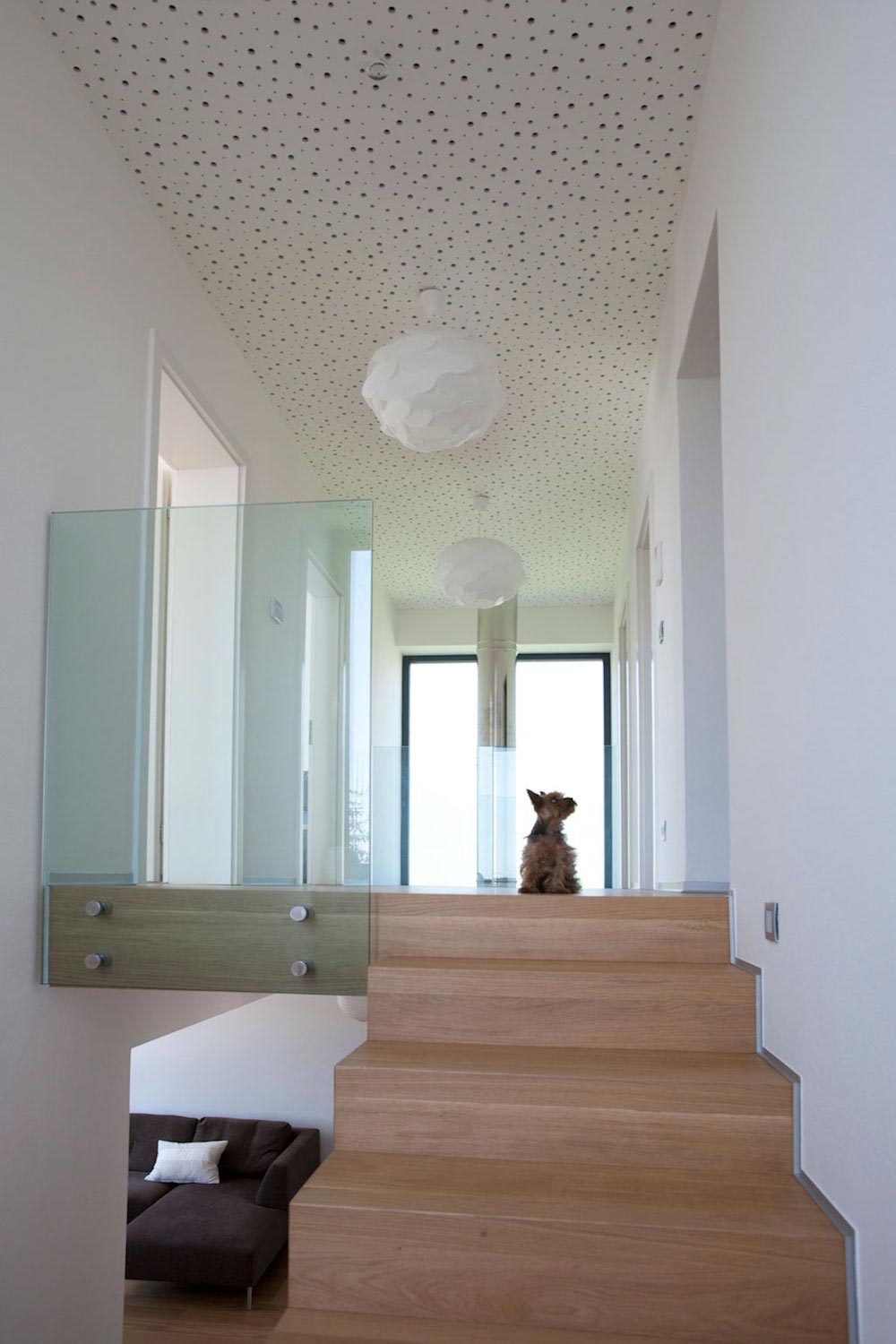 伊格尔·莱奇的生活理念 · 斯洛伐克混凝土别墅-29