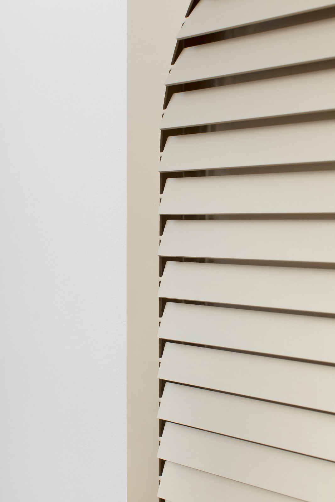 极致极简的维尼斯(Venise)系列墙灯-8