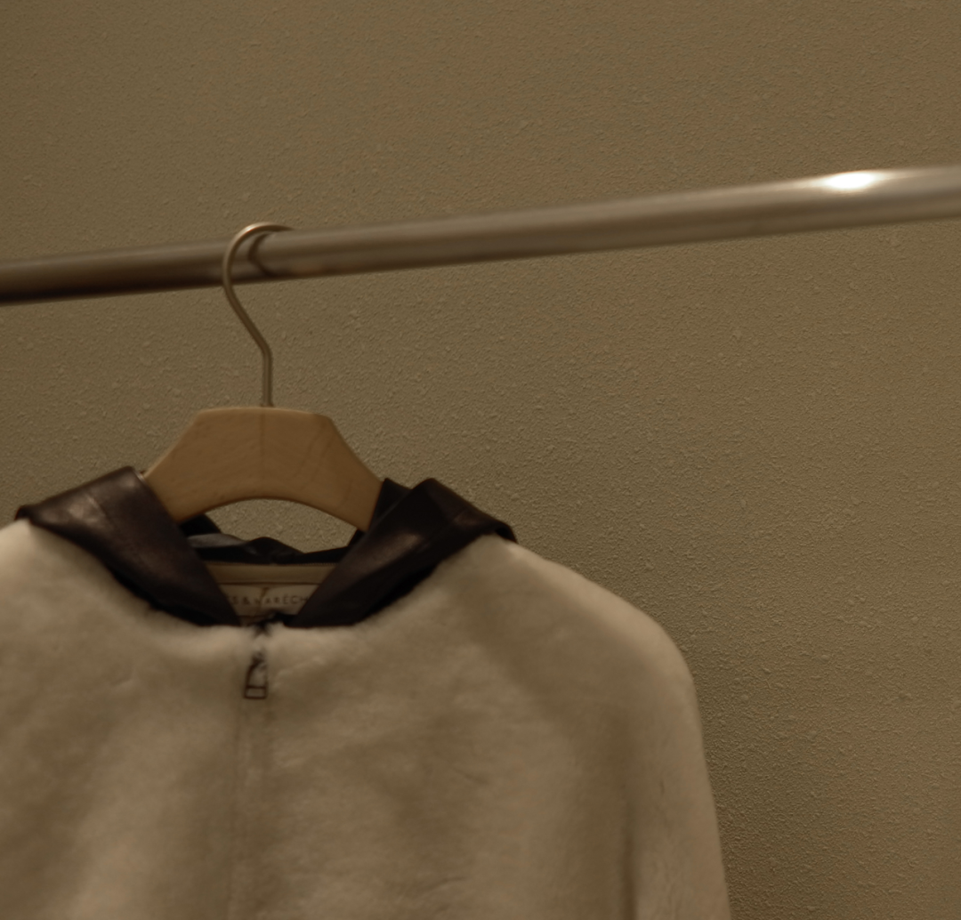 LA LUCE 买手店 · 梧桐树下的光影艺术与手工皮具的完美结合丨中国上海丨一間白-31