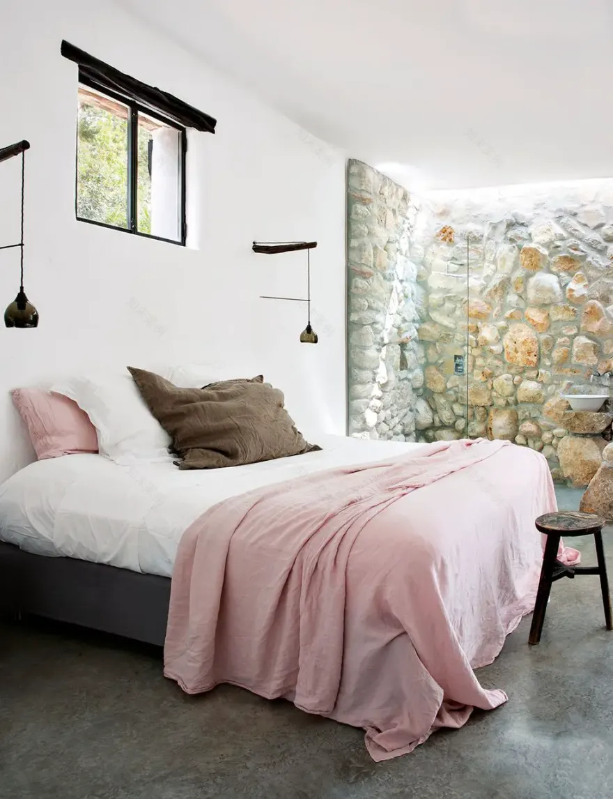 英设计师的伊比莎岛梦幻别墅 | 艺术与传统的完美融合-8