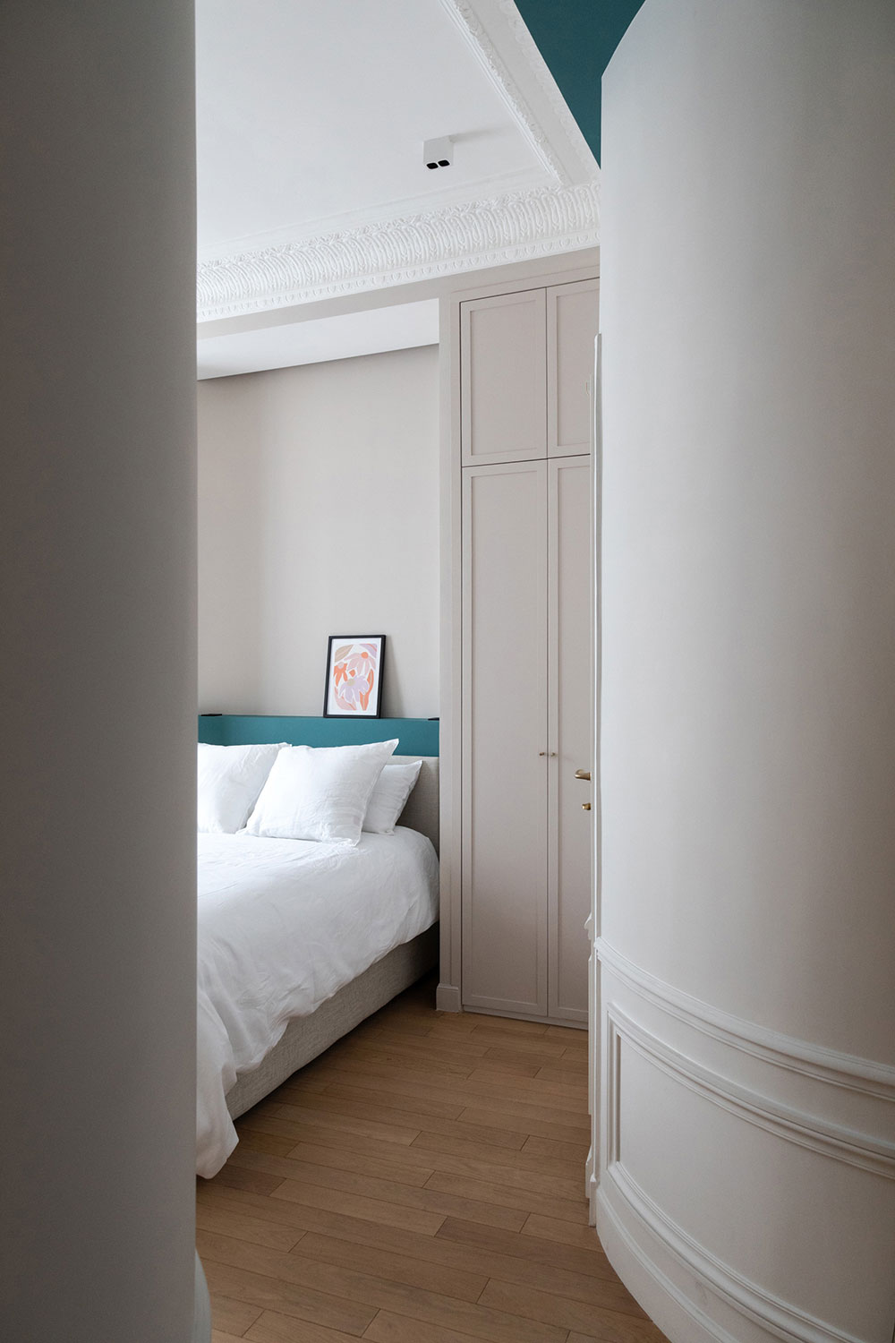 巴黎中心哈斯曼建筑优雅公寓设计-33