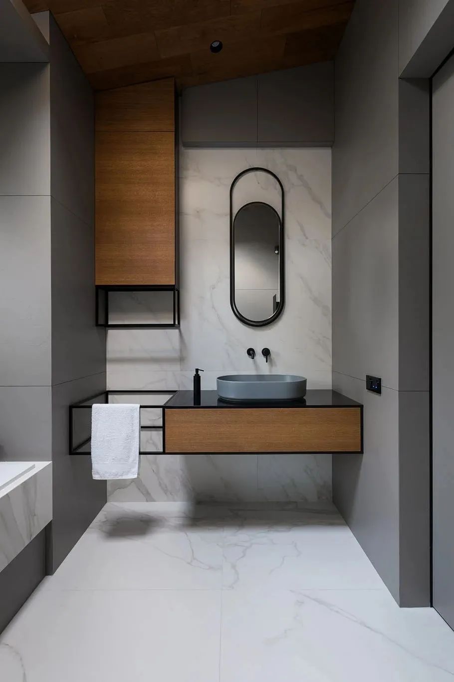 乌克兰 150㎡日式极简别墅丨Denis Rakaev-37