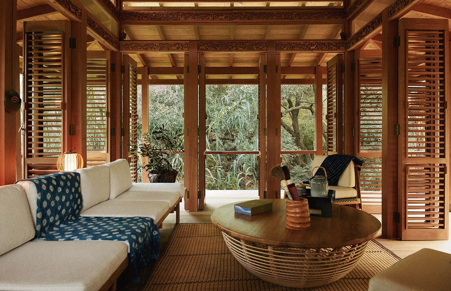 自然中的静谧沉思-16