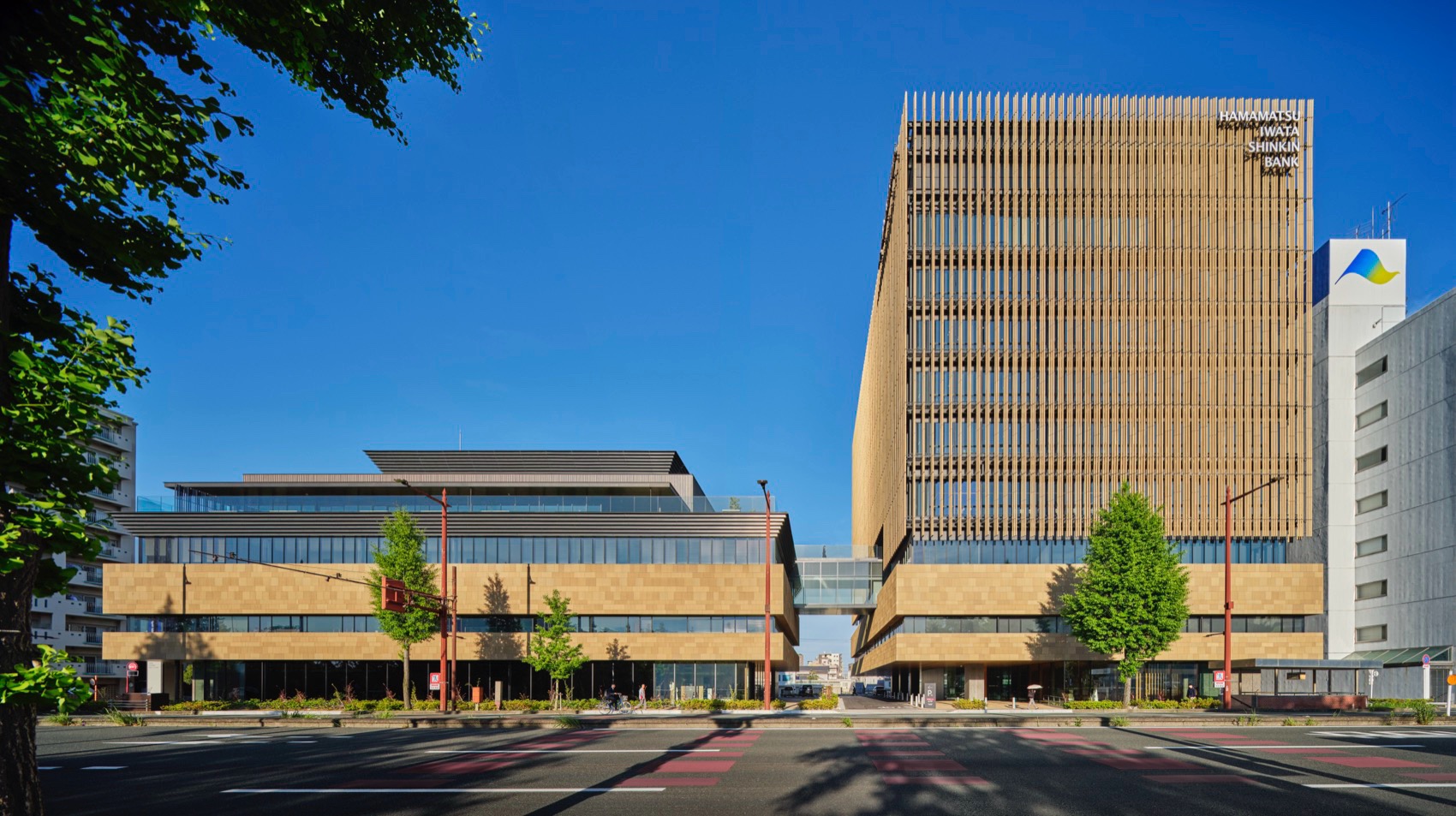 浜松岩田信用金库总部・总行丨日本静冈丨日建设计-6