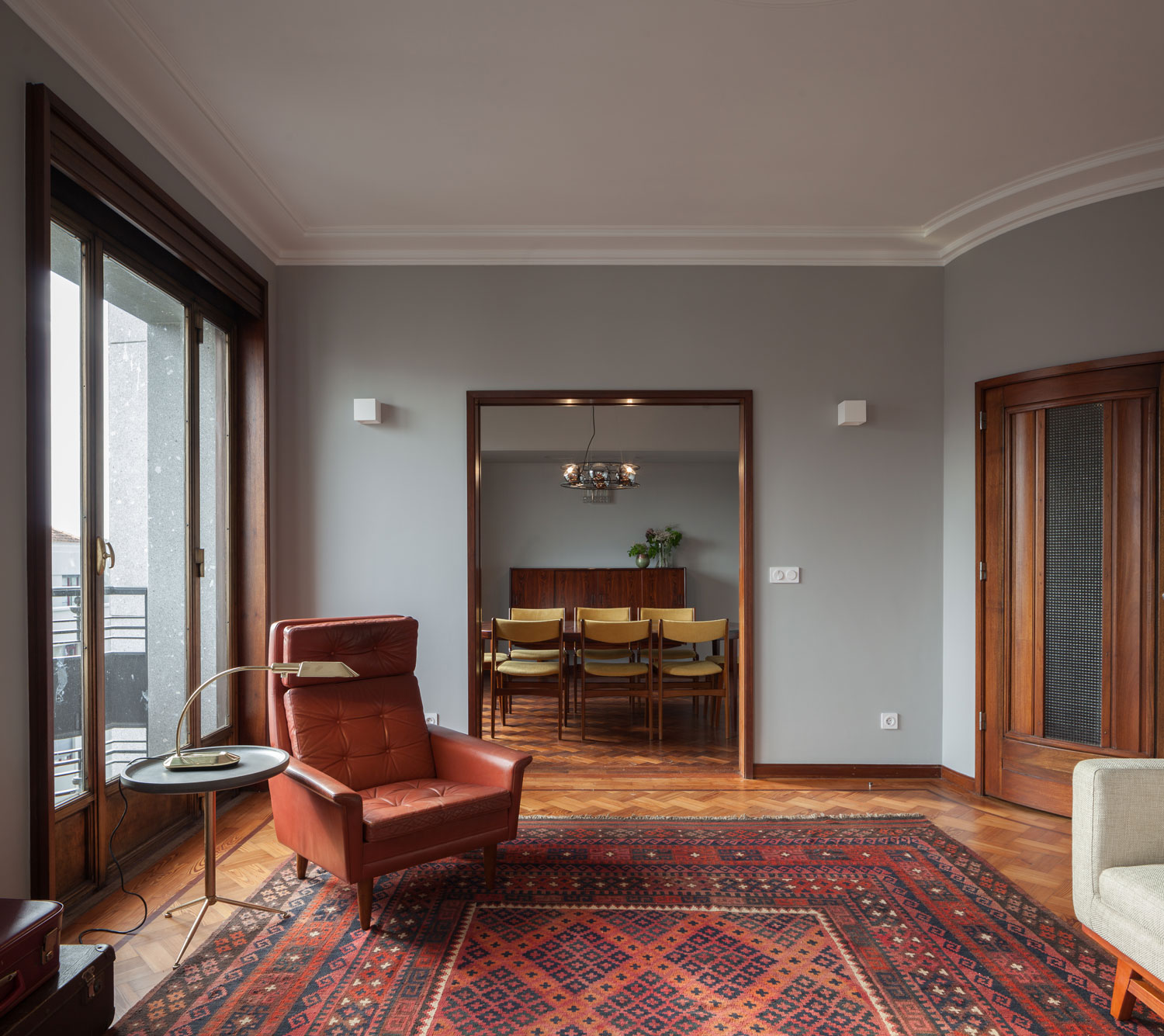 1940s Retro Apartment Renovations in Porto by Atelier In Vitro-0