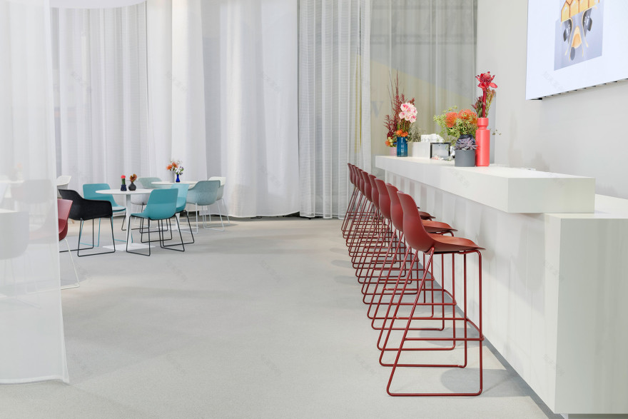 未完成舞台,展现新混搭时代办公空间-10