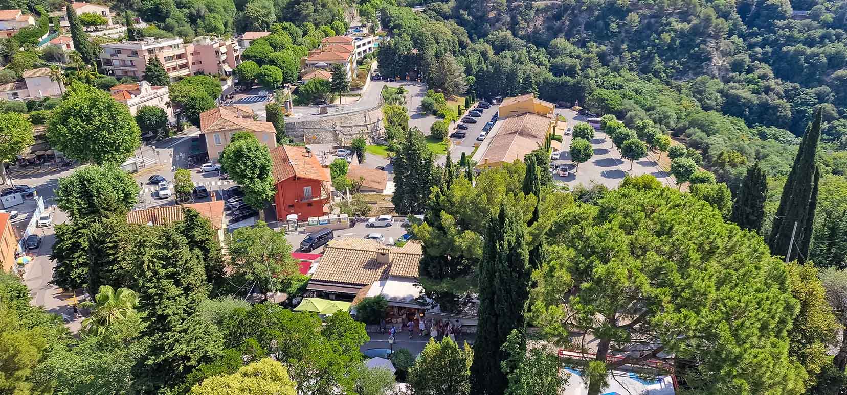 法国埃兹古村建筑群-51