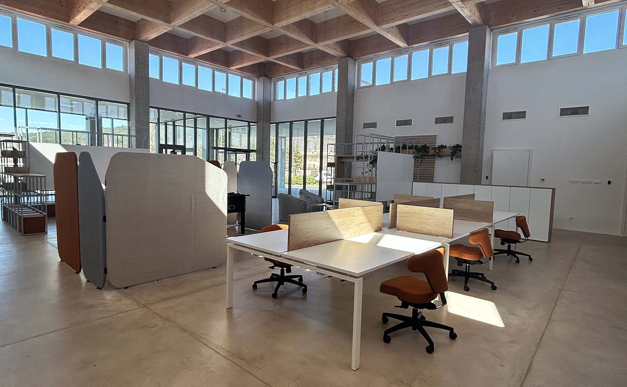 Business Incubator Kozina – Interior Design (2024)-6