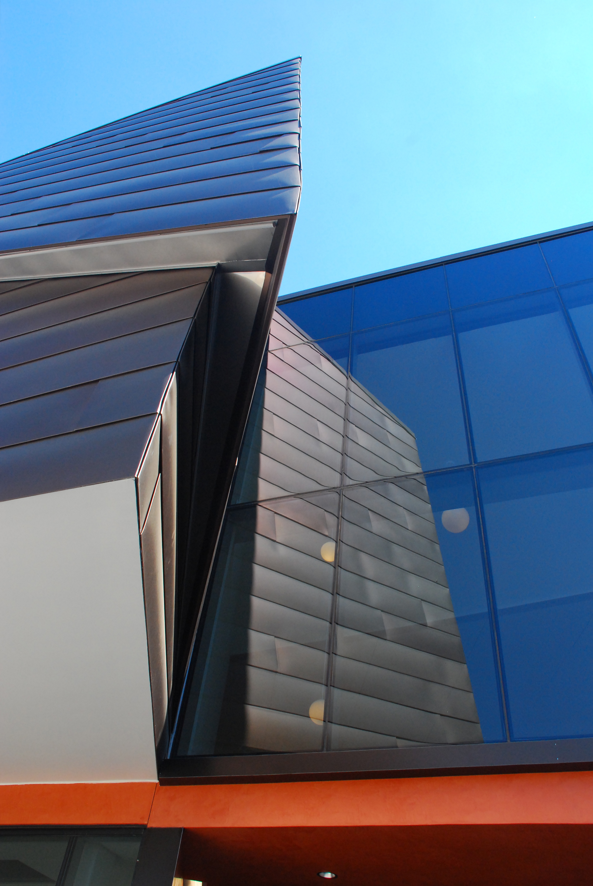 Louisville Free Public Library Southwest / JRA Architects + MSR-32