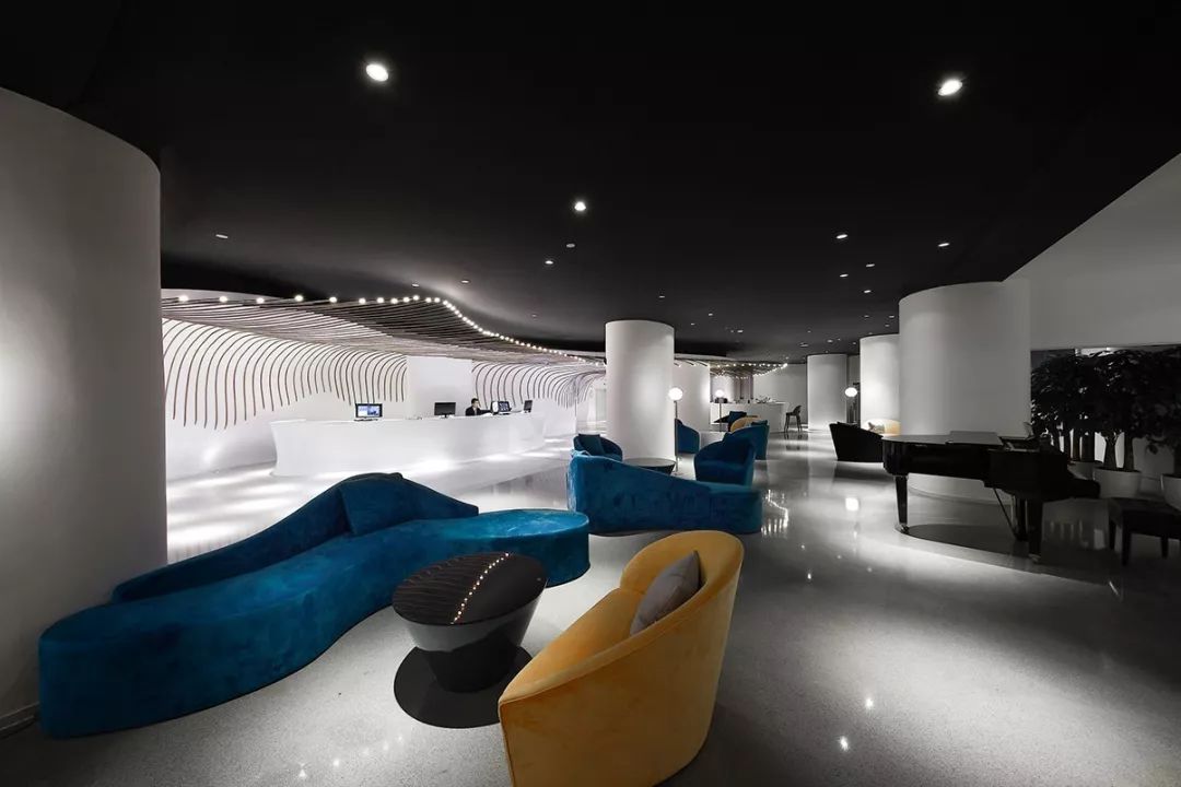 CZD HOTEL | 拥抱大海的现代度假空间-14