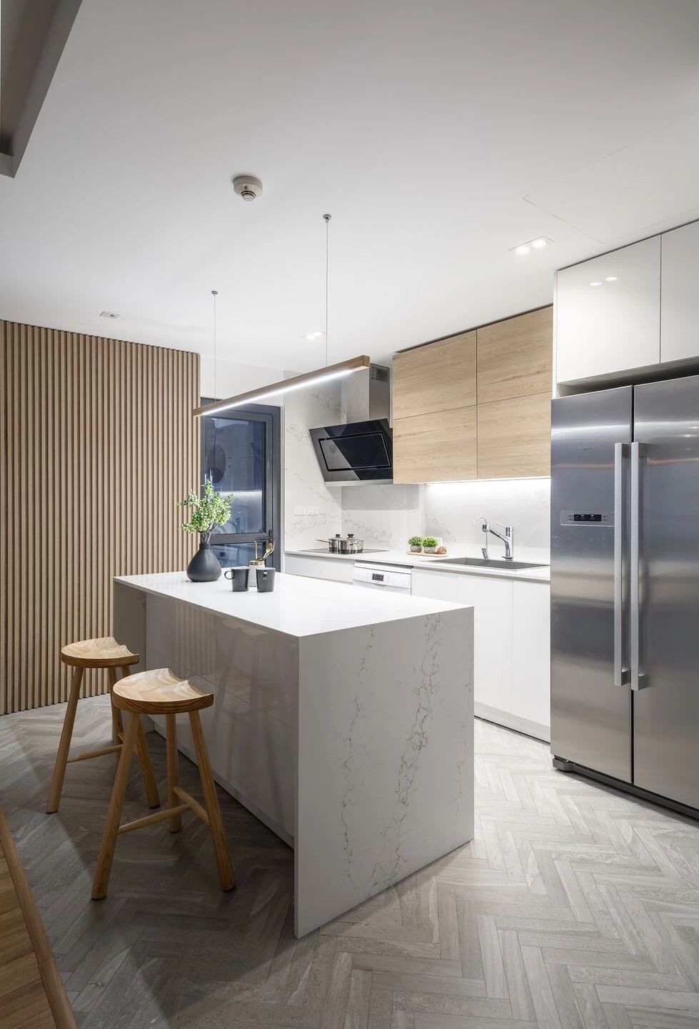 越南河内金色城市公寓的活力与宁静空间-24