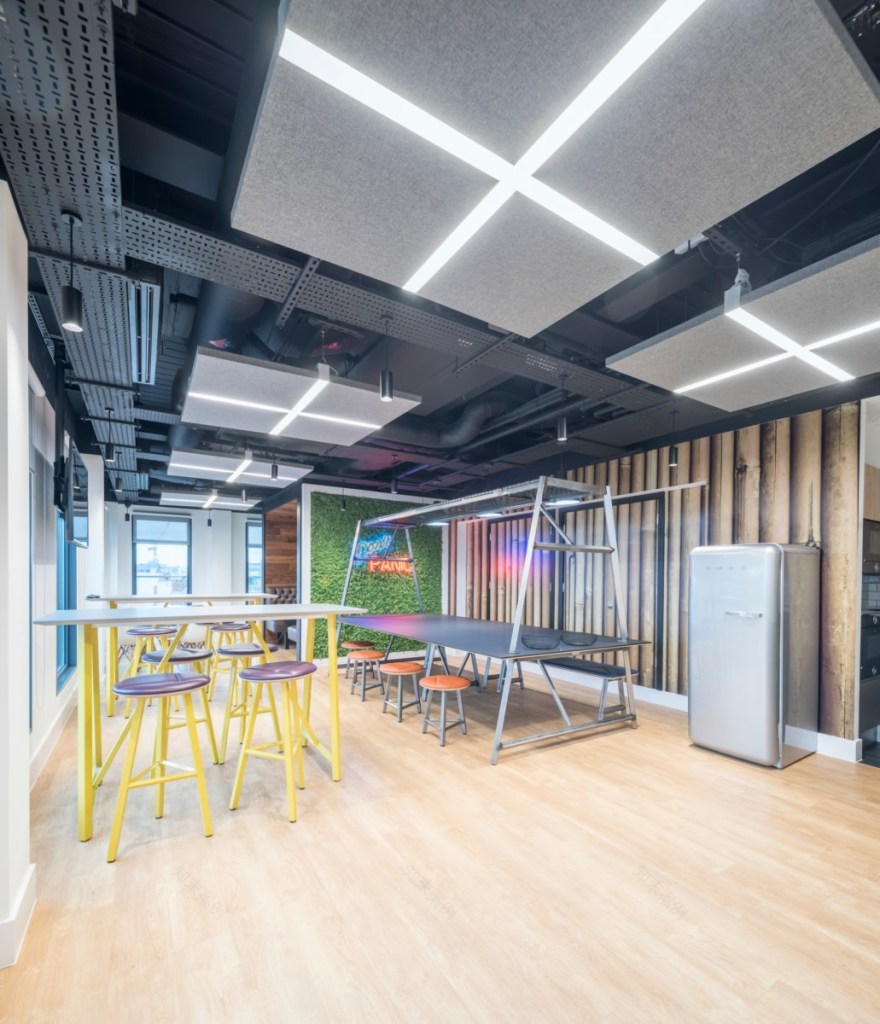 伦敦投资公司神秘办公室设计-10