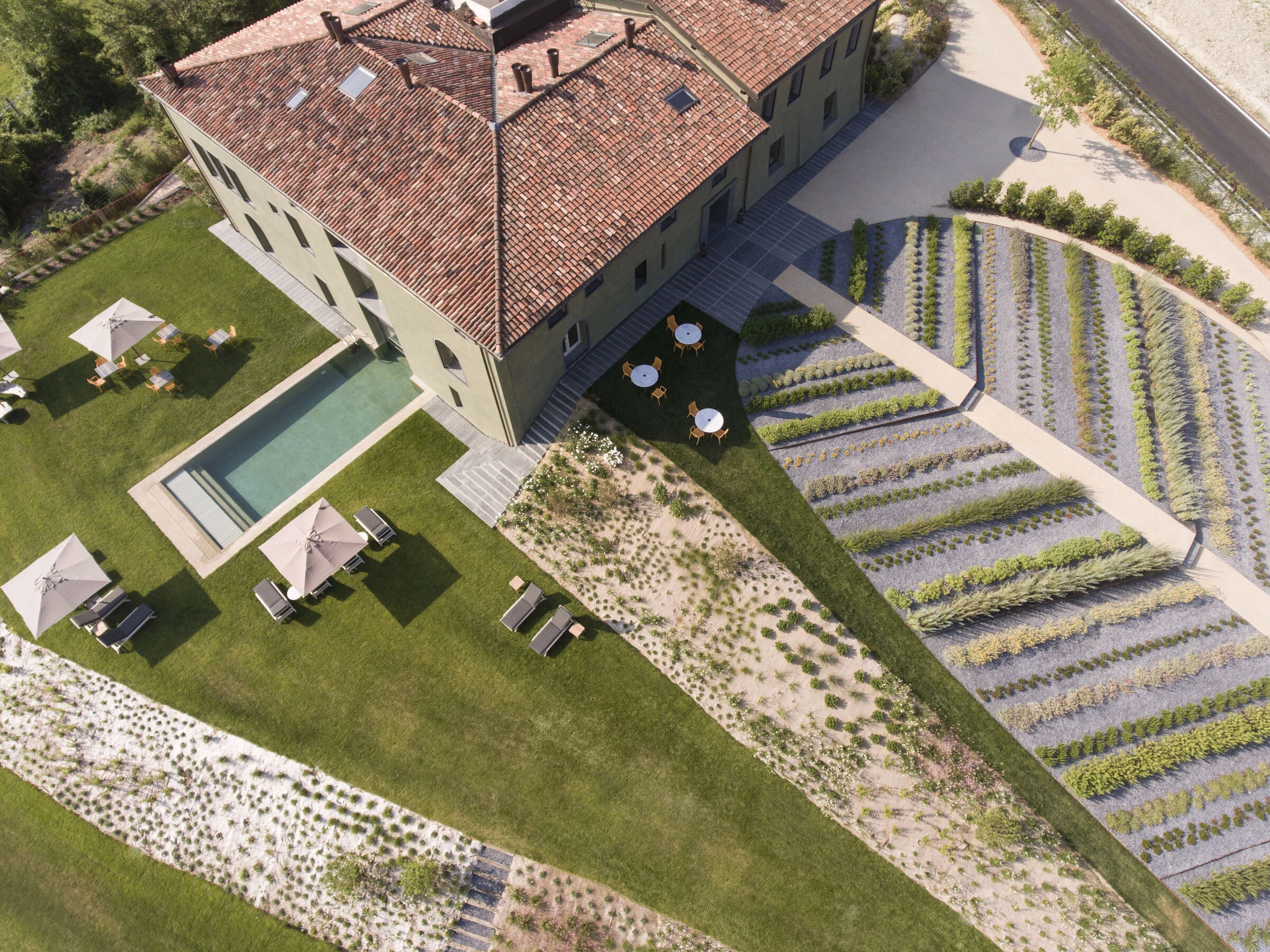 拉莱亚旅馆丨意大利亚历山德里亚丨deamicisarchitetti-14