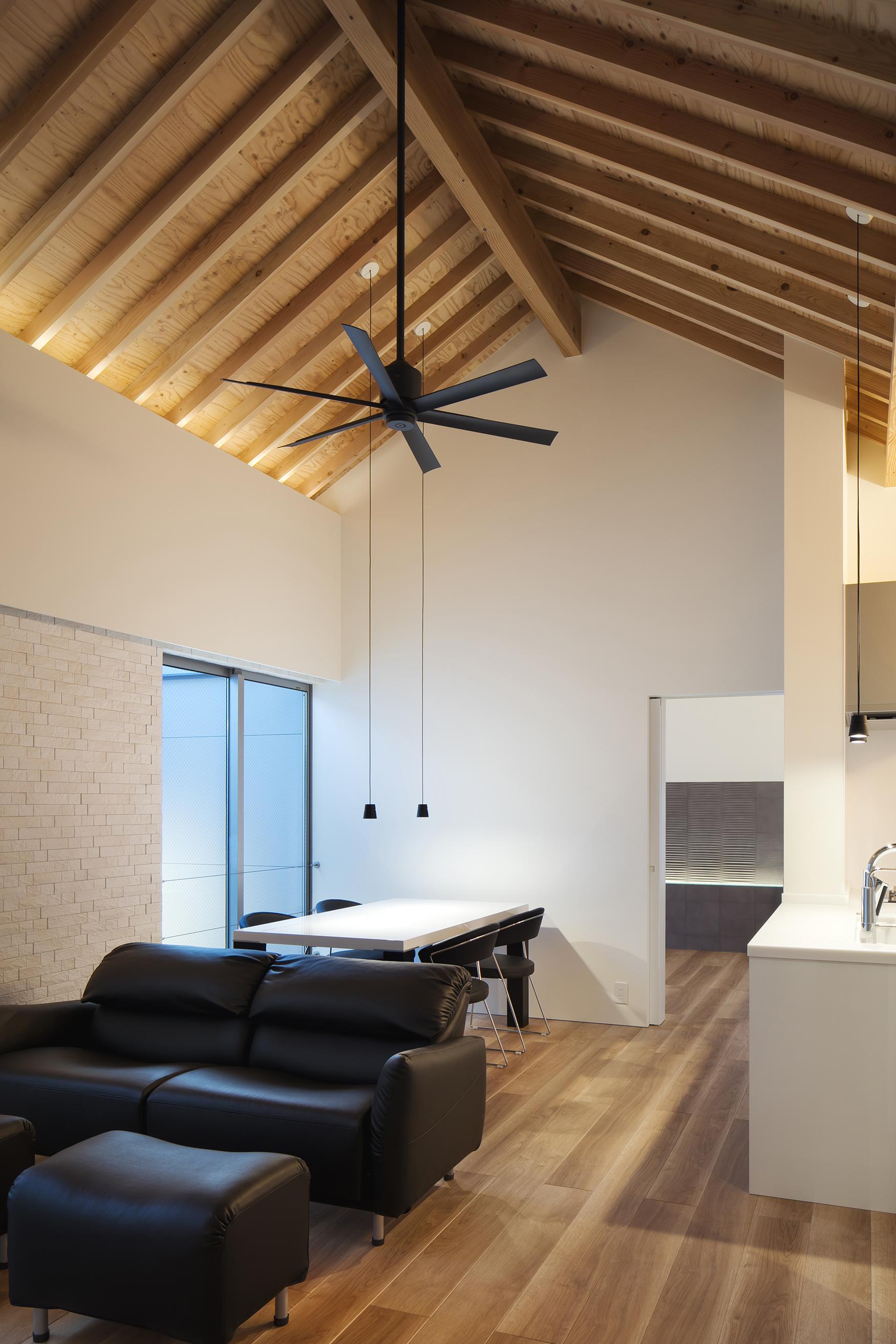 日本大阪平川简约住宅 | 室内外和谐共生的生活空间-5