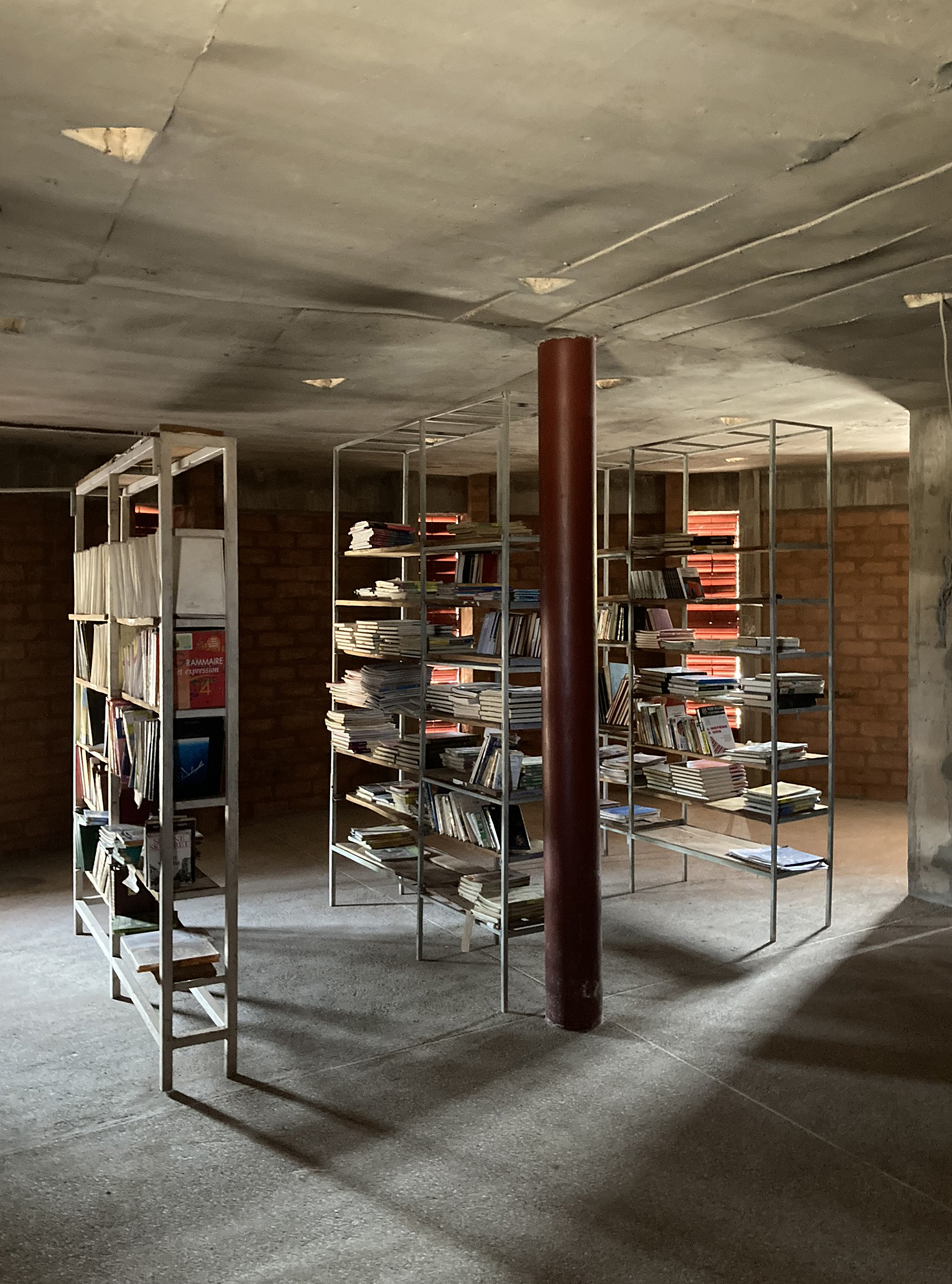 Guiré Yéro Bocar Library / croixmariebourdon architectes associés-16