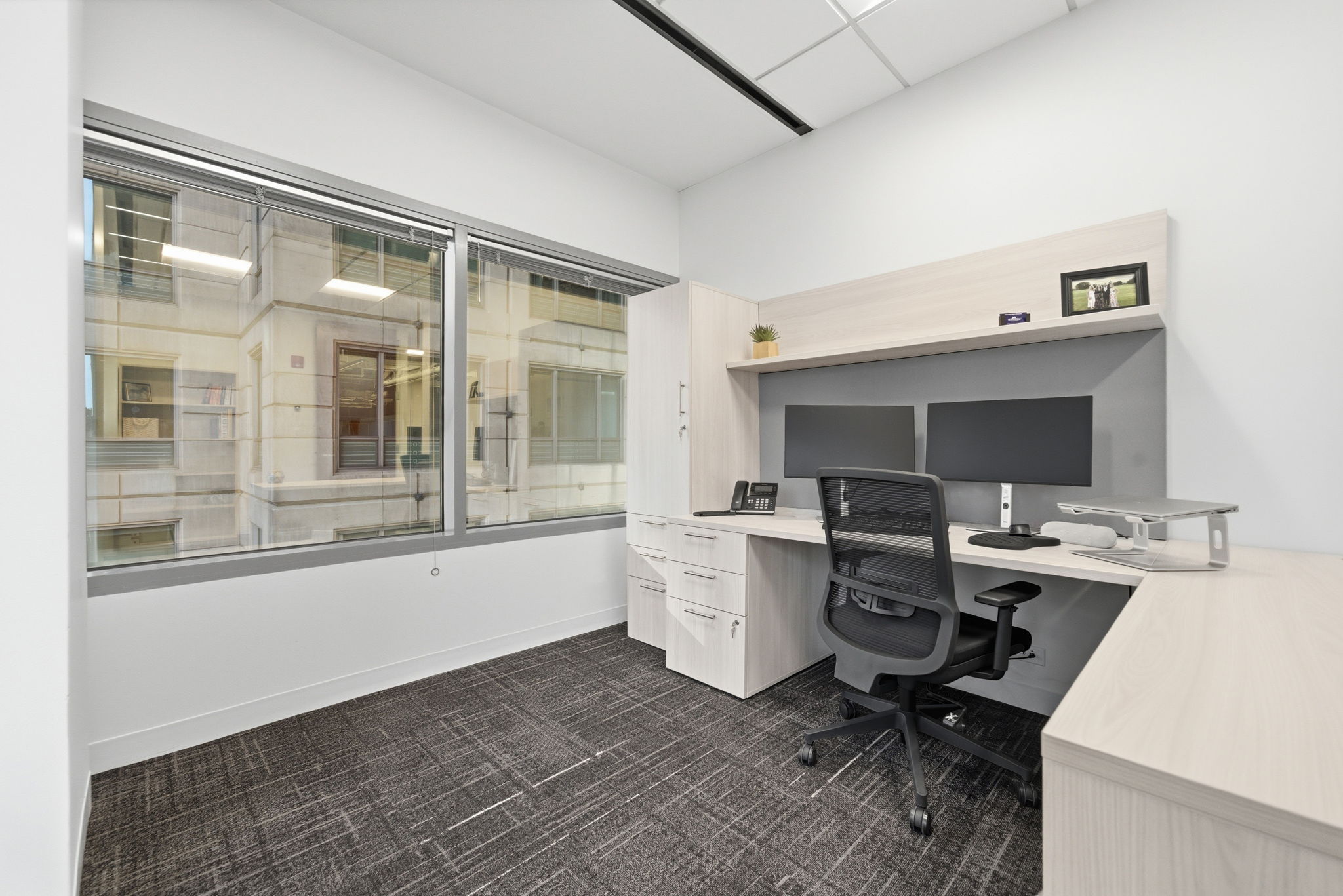 Law Firm, Chicago, IL-10