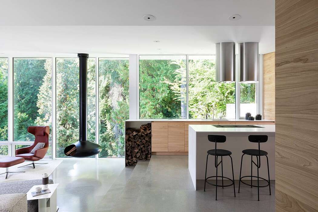 温哥华北郊私密山林之家-3