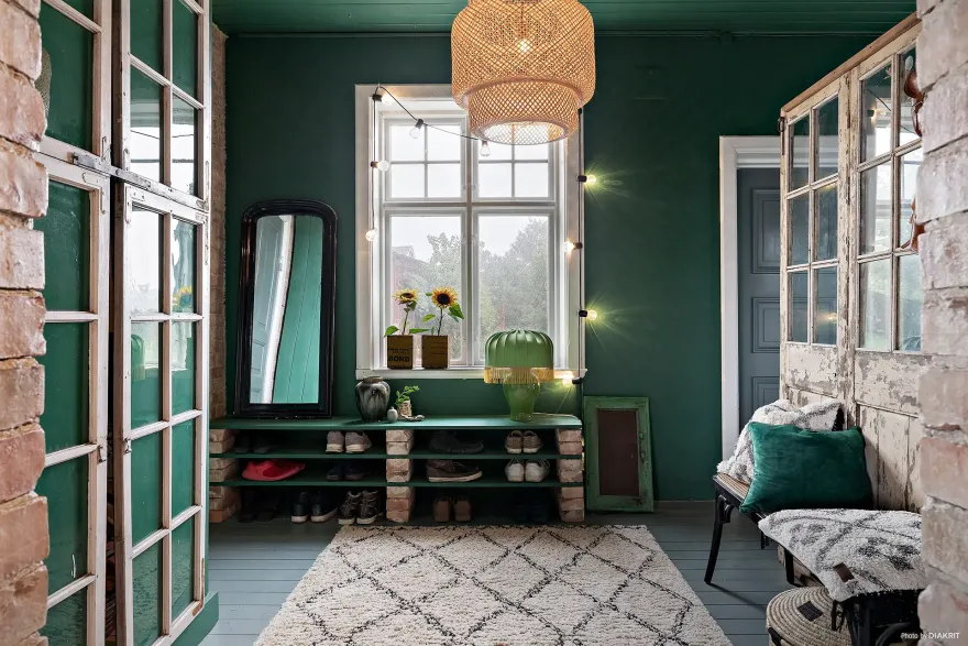 色彩斑斓的百年之家 | 独特的波希米亚风格室内设计-10