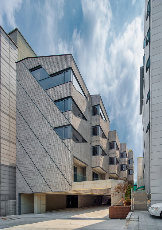 首尔老旧城区的五角大楼改造-9