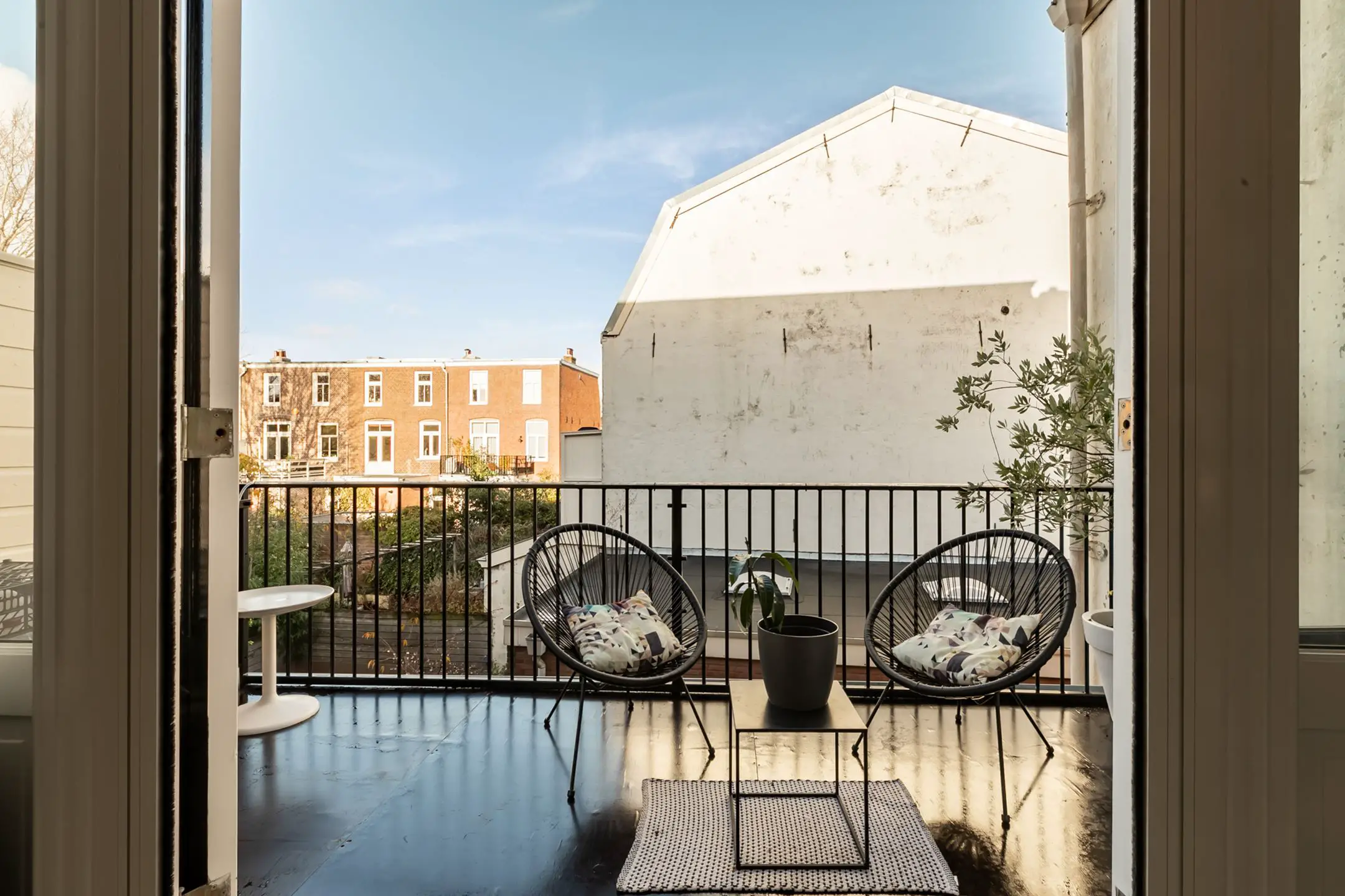 荷兰 Haarlem 运河公寓 | 古典与现代的完美融合-20