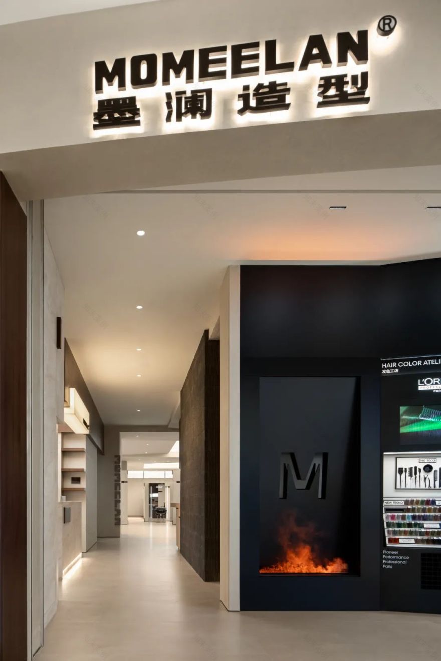 330㎡商业空间 | 以简约之美,演绎造型之韵-3