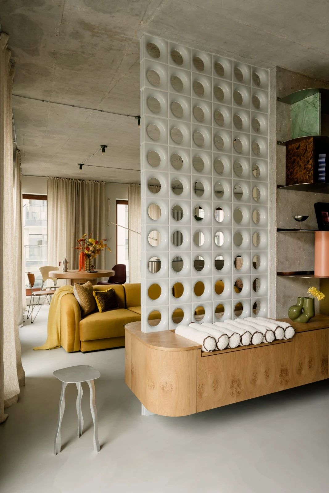 60岁大叔独居75㎡，网友：太会住了！-0