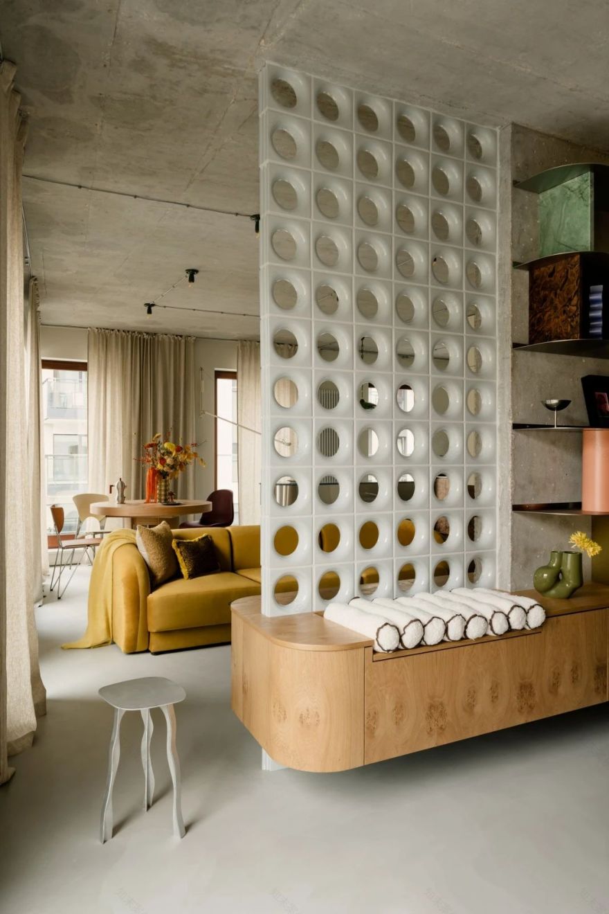 60岁大叔独居75㎡,网友:太会住了!-0