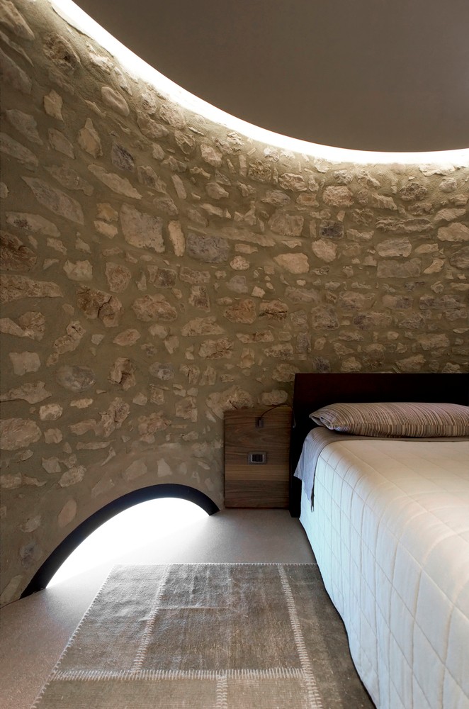 加尔达湖畔私人别墅 | 斯巴达式度假胜地-14