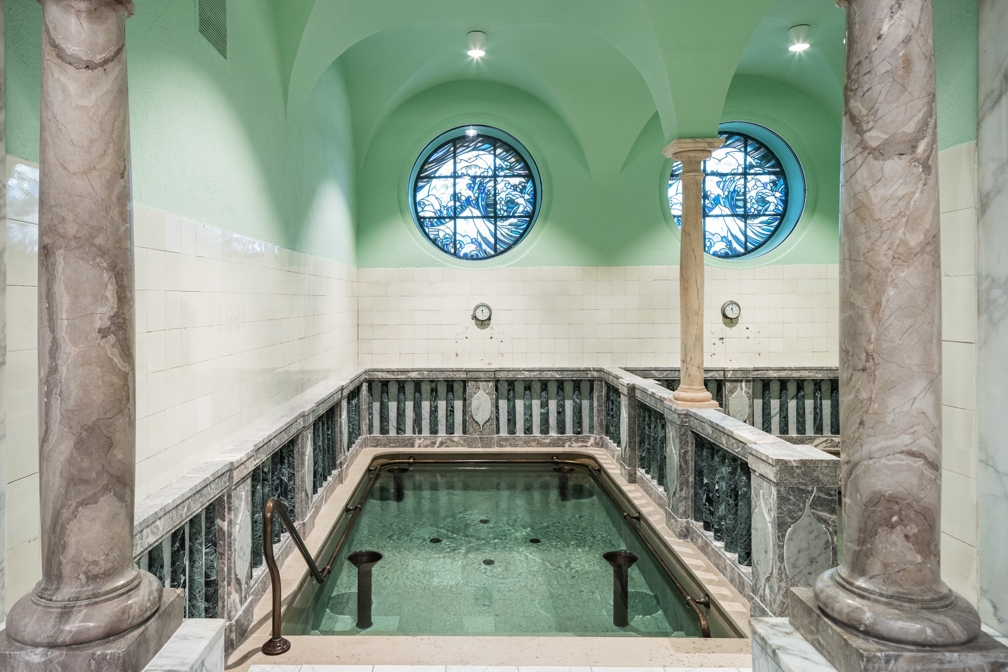 斯特拉斯堡市政浴场翻新与创新丨法国-6