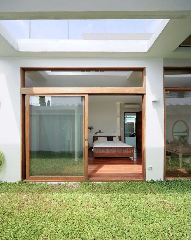 Aree House / Monotello-18