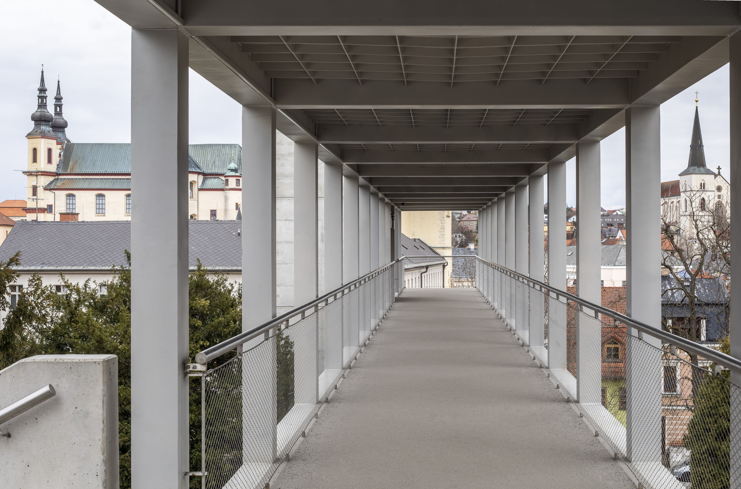 捷克利托米尔人行天桥-10