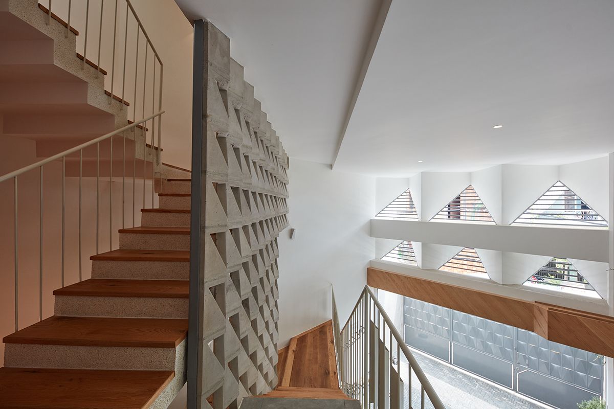 空间魔法师 · 新旧融合的越南特色住宅设计-17