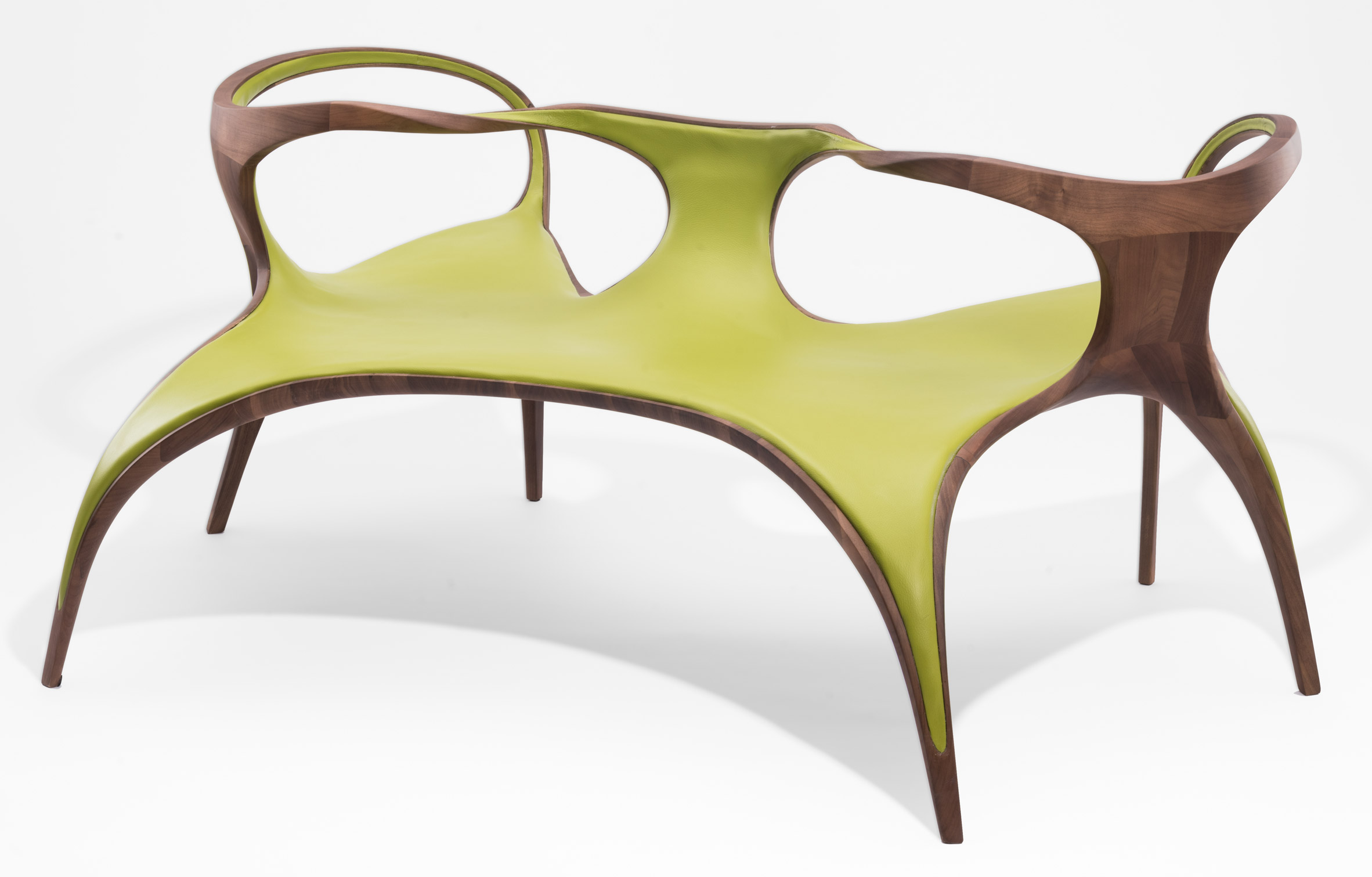 扎哈·哈迪德最后家具作品亮相，以 50 年代古董家具为灵感-18