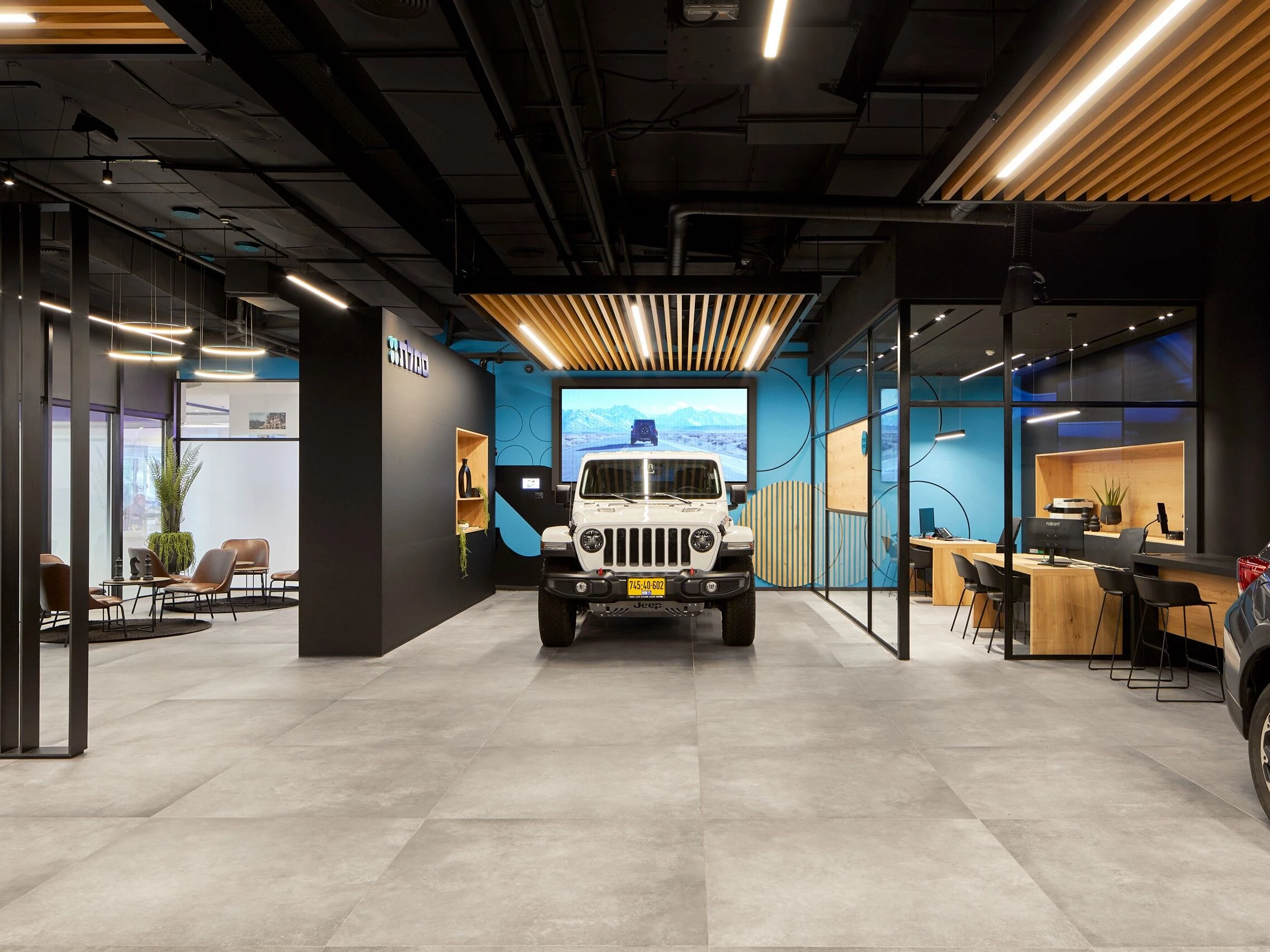 samelet TLV - premium vehicles receiving Space-21