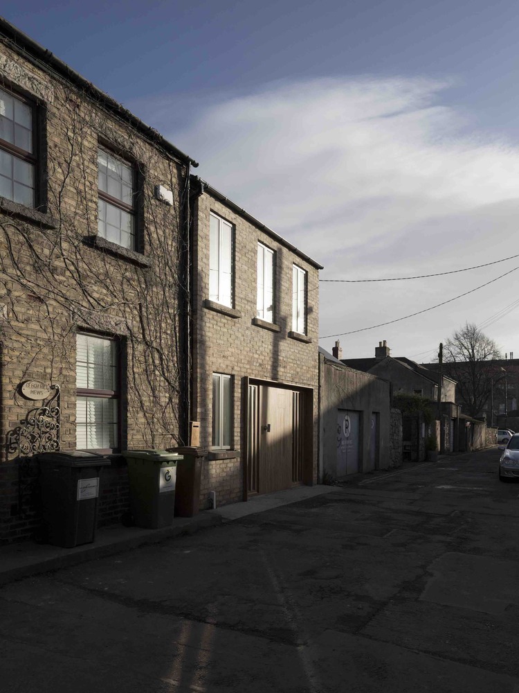 爱尔兰 Mews 房子的空间重构与材料表达-29