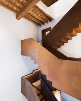 BodegasMurviedroShowroom,Winery&Cellar