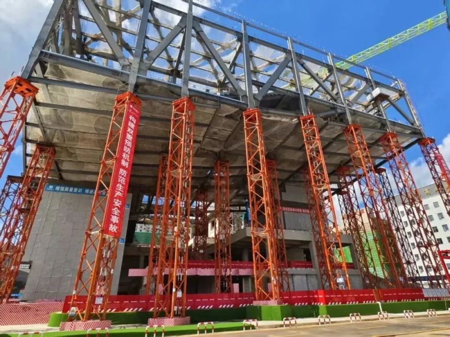 钢铁巨物|深圳文化馆新馆-12