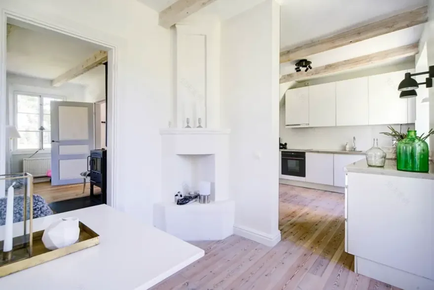 瑞典乡村度假屋的现代改造-12