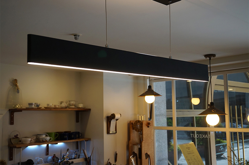 42 号店铺，21 平米纯白现代咖啡馆设计-8