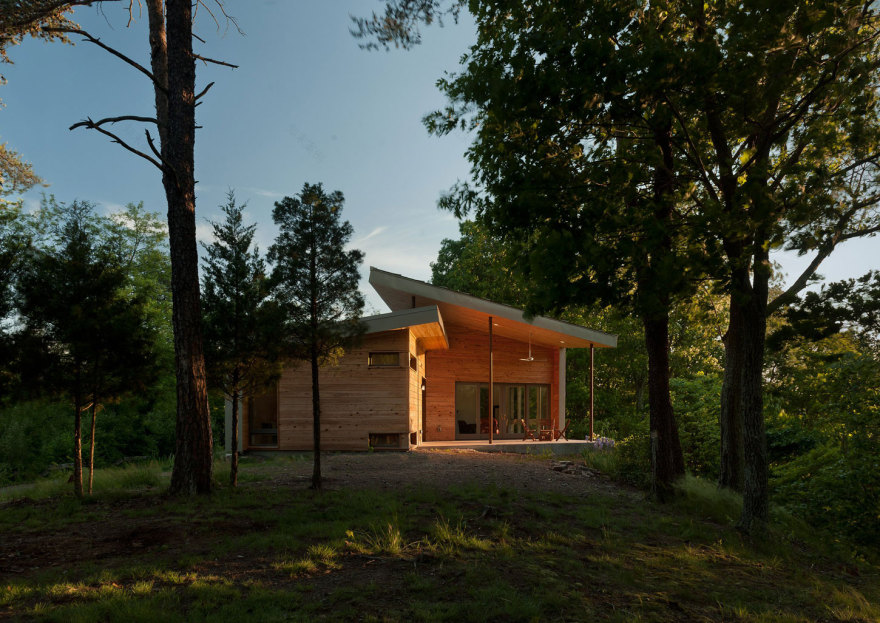 Beautiful Cabin Located in the Mountains of West Virginia, USA-3