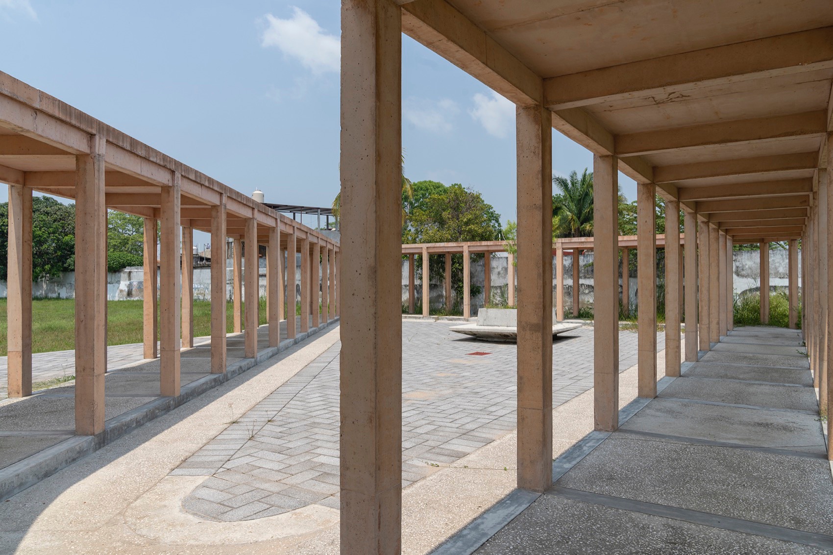 Manuel Vargas Izquierdo棒球场与体育中心，墨西哥 / CCA-25