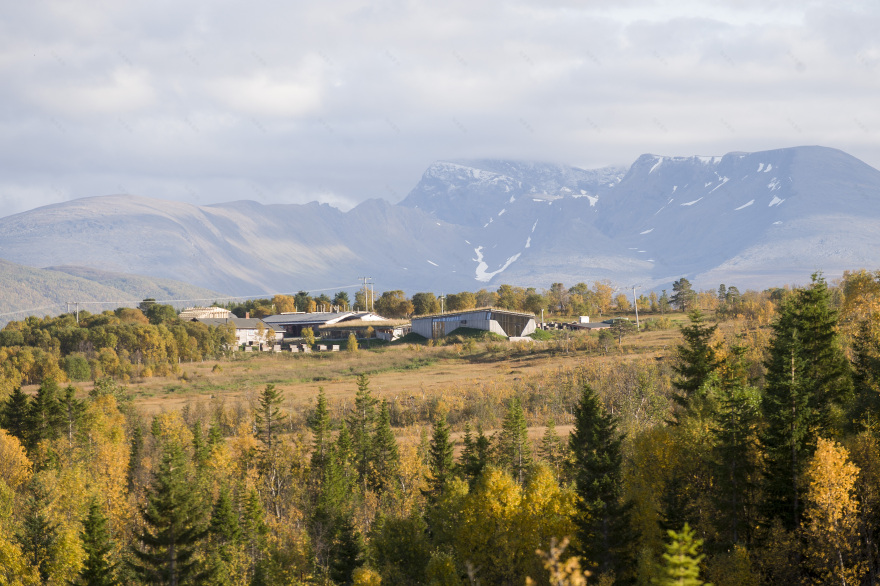 融入自然的北欧风情——Tromsø Wilderness Center-16