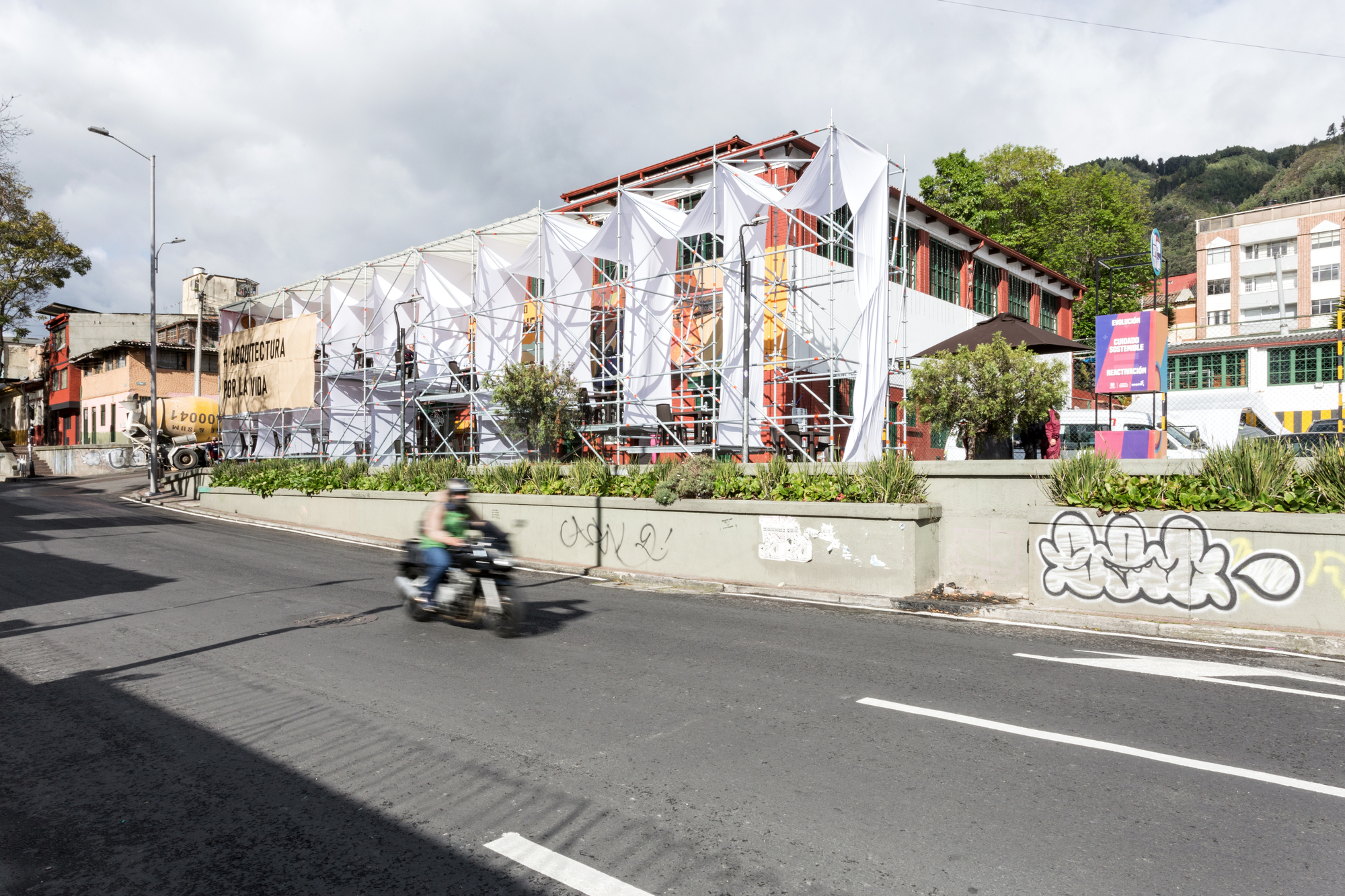 Installation Activación Vertical / Taller Architects + SCA + Alsar Atelier + GB Urban Studio -28