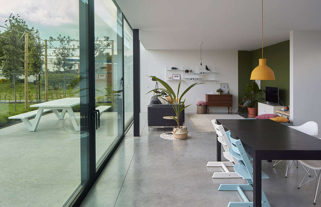 比利时现代砖石别墅丨 AST77-3