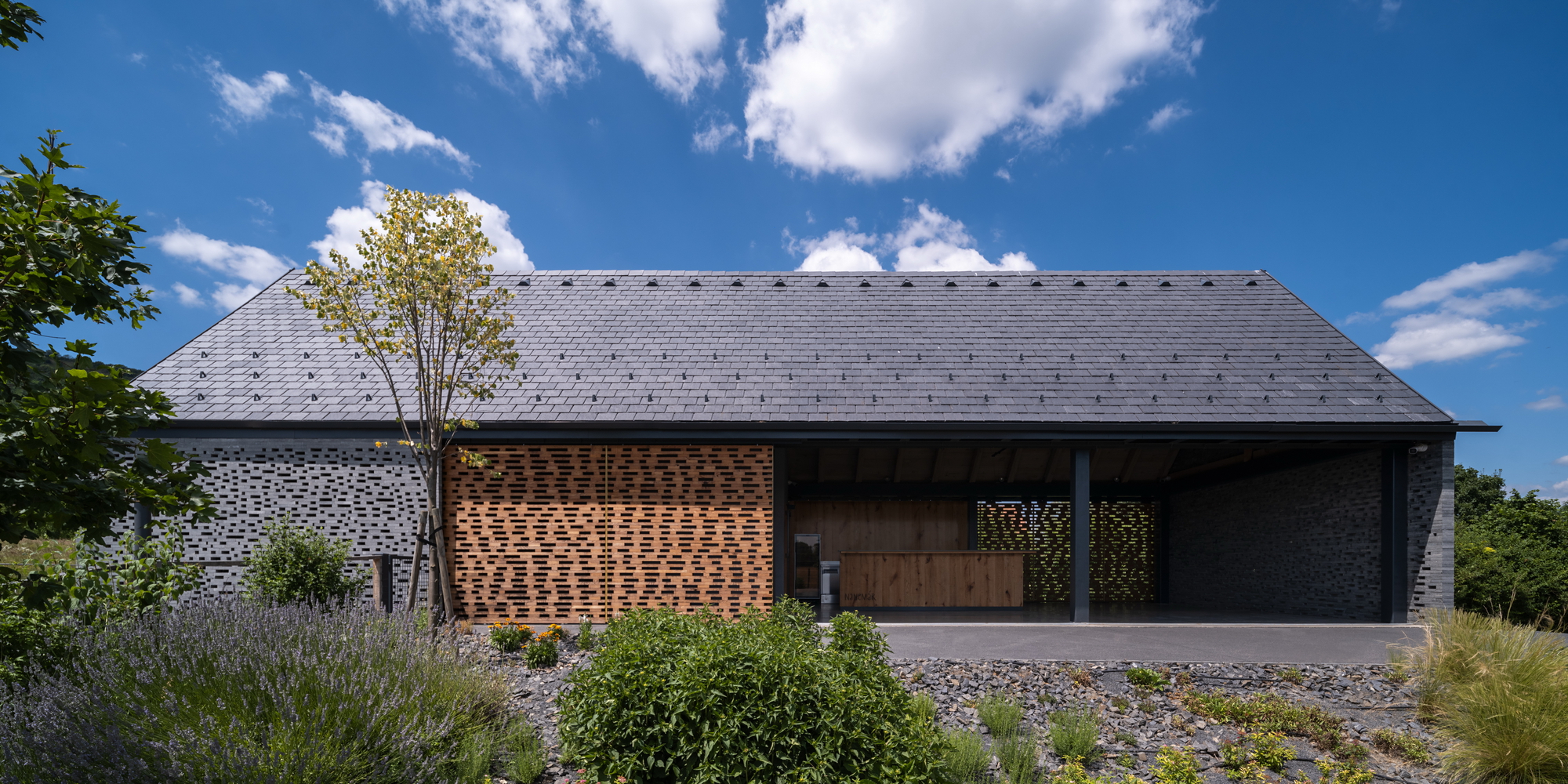 谷仓小酒馆丨匈牙利丨SAGRA Architects-26