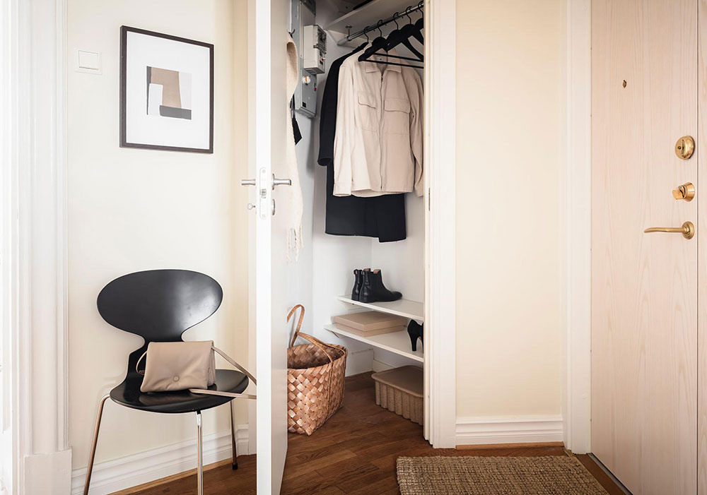 哥德堡优雅公寓，极简设计突显百年建筑之美-25