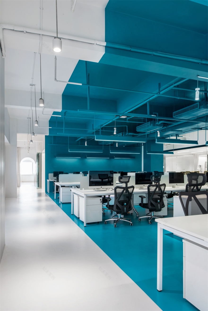 靳刘高设计 | 创意办公与公共空间的互动-43
